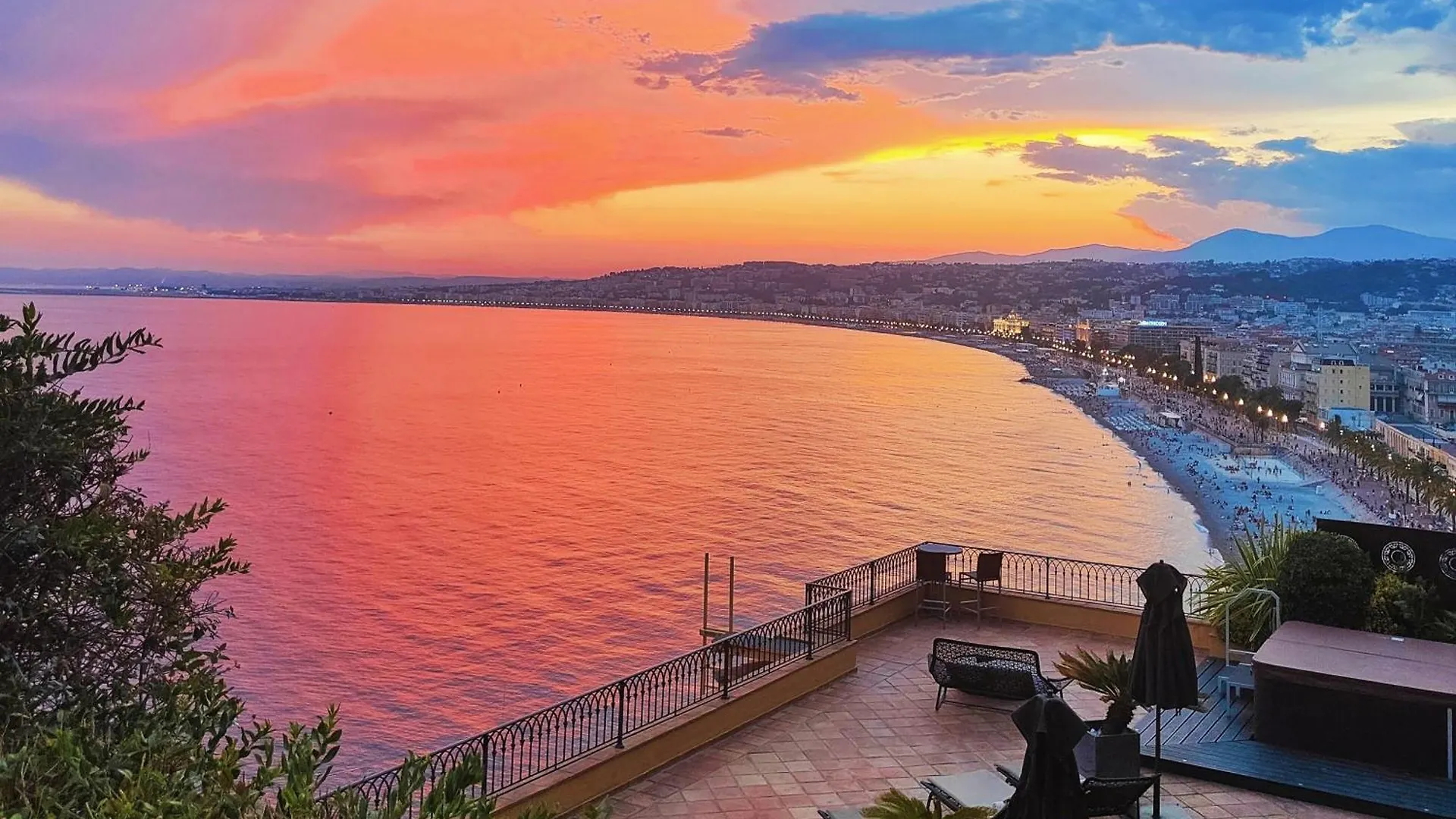 Hotel La Perouse Nice Baie Des Anges France