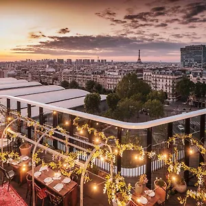 Novotel Porte Versailles Paryż