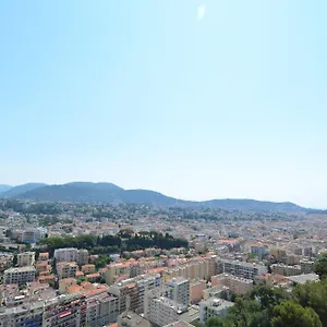 Vue Panoramique Avec Piscine Pour 6 Personnes à Quartier Pessicart Nice